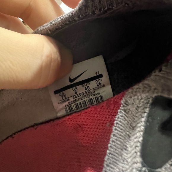 nike react - Picture 4 of 4